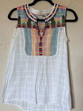 Savanna Jane White Sleeveless Split-Neck Top with Multicolor Embroidered Yoke